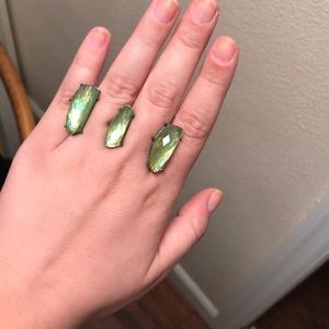 BCBG adjustable jewel double ring